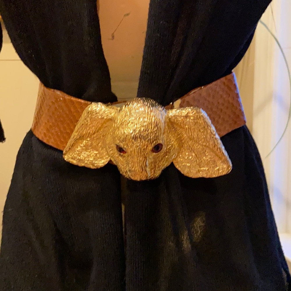 Vintage Mimi gold bunny with glass eyes belt and buckle